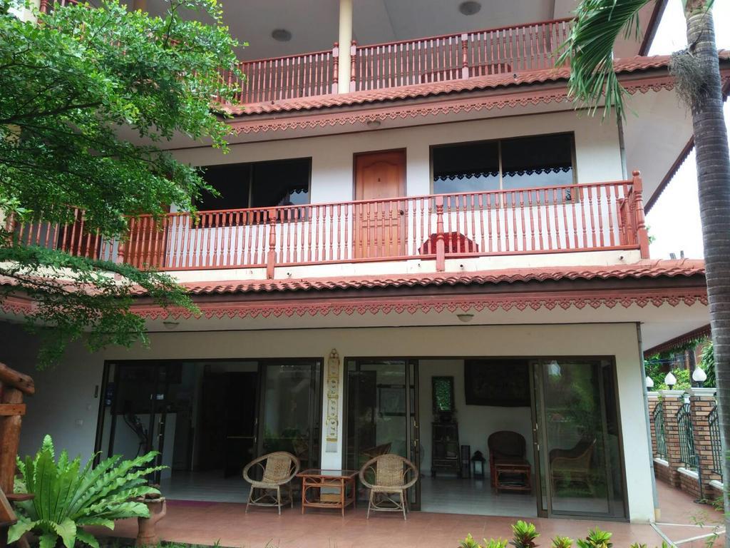 Villa Oranje Chiang Mai Bagian luar foto