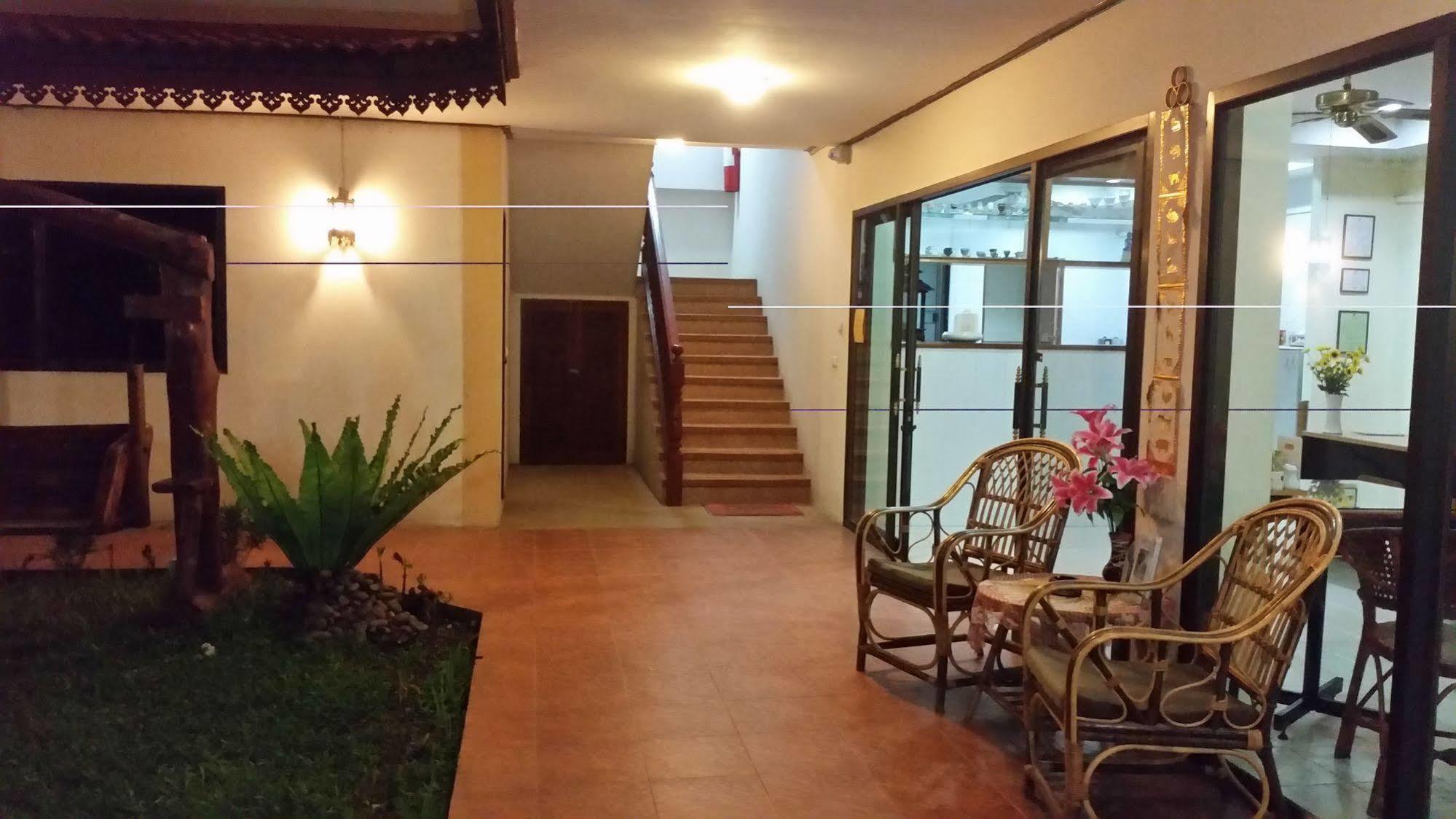 Villa Oranje Chiang Mai Bagian luar foto