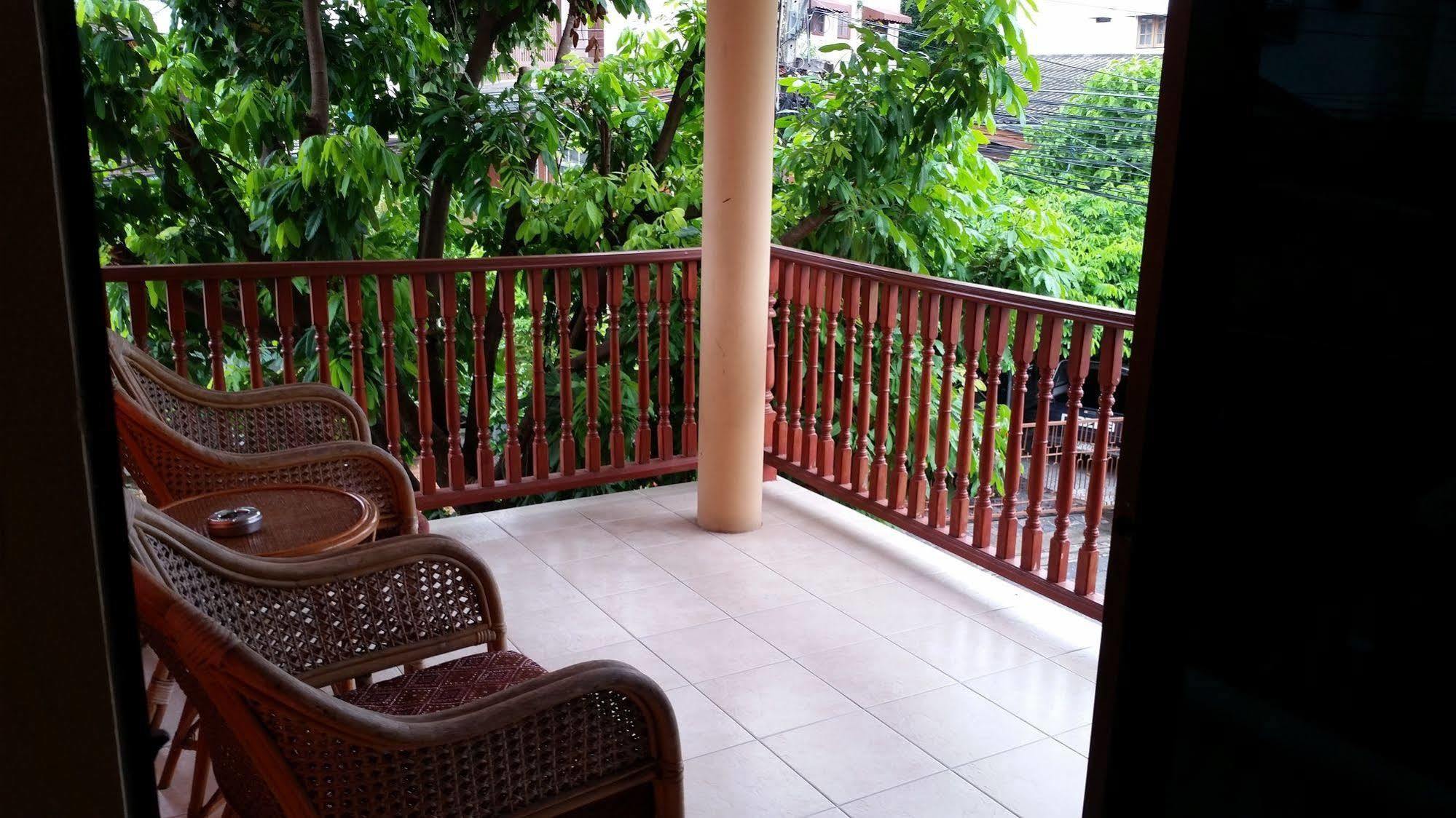 Villa Oranje Chiang Mai Bagian luar foto